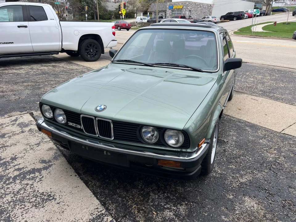 1985 BMW E30 3 Series - Image 3 of 24