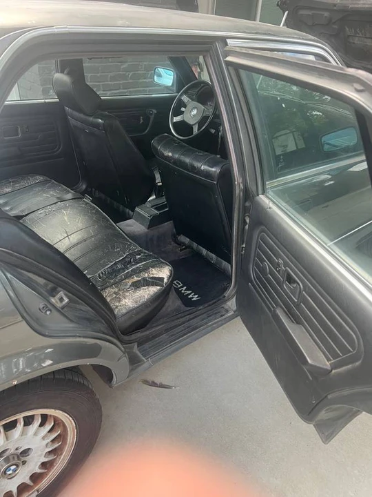 1985 BMW E30 3 Series - Image 4 of 11