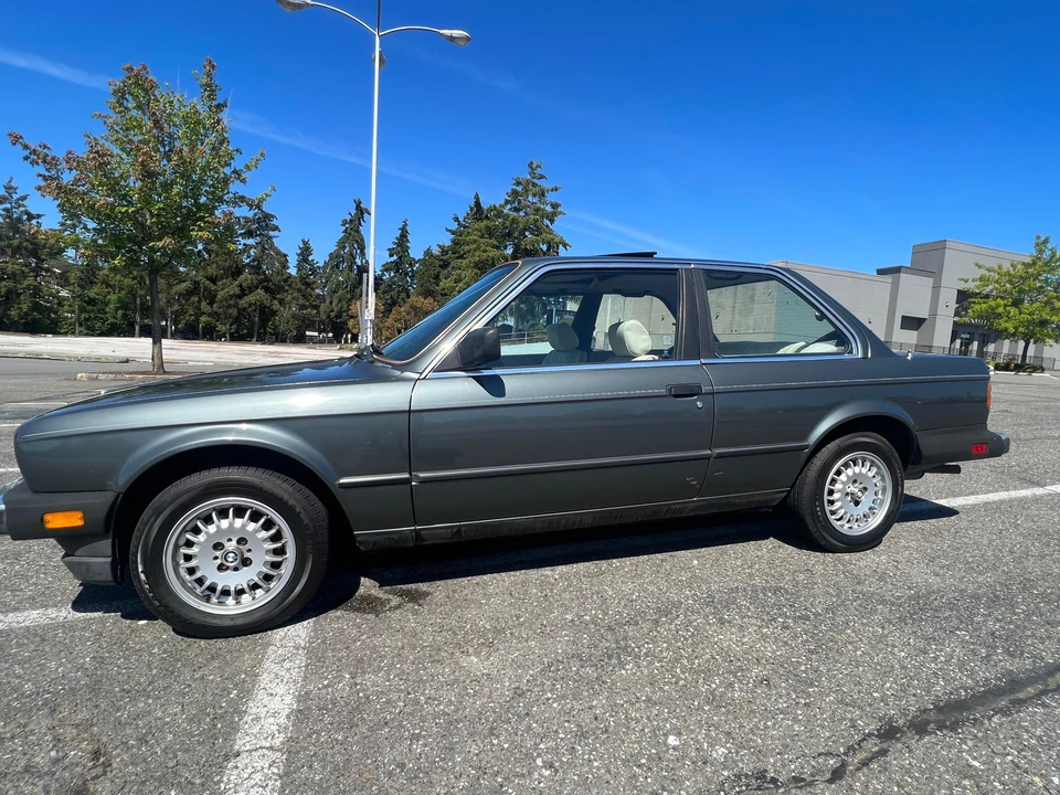 1985 BMW E30 3 Series - Image 11 of 31