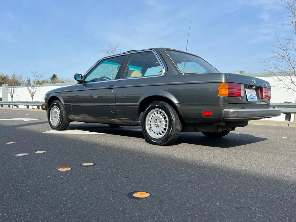 1985 BMW E30 3 Series - Image 14 of 31