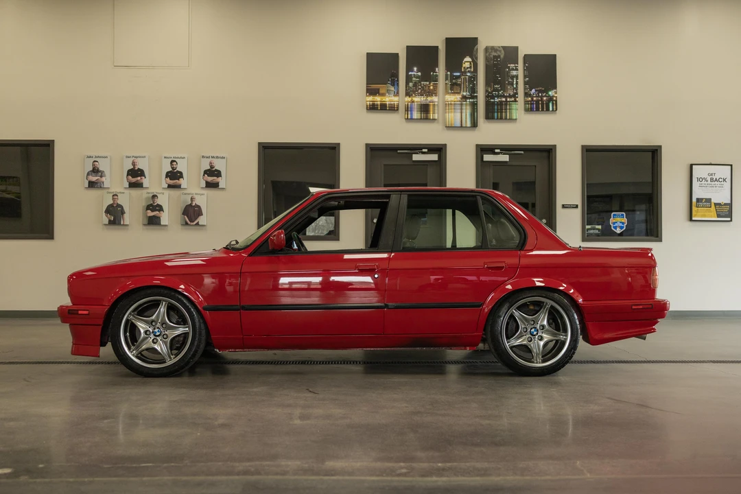1985 BMW E30 3 Series - Image 13 of 31