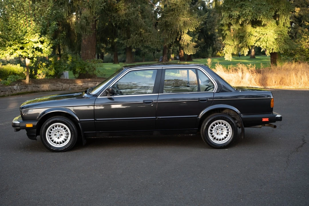 1985 BMW E30 3 Series - Image 18 of 31