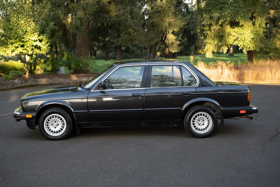 1985 BMW E30 3 Series - Image 17 of 31