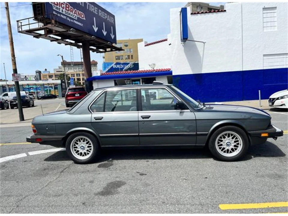 1985 BMW E28 5 Series - Image 6 of 12