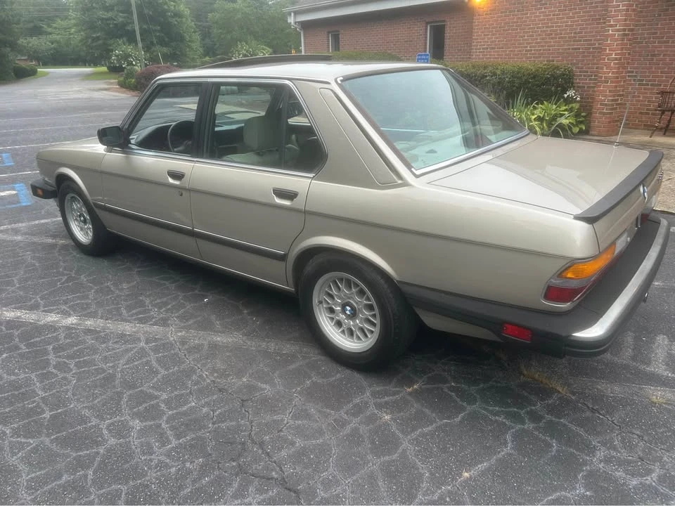 1985 BMW E28 5 Series - Image 10 of 20
