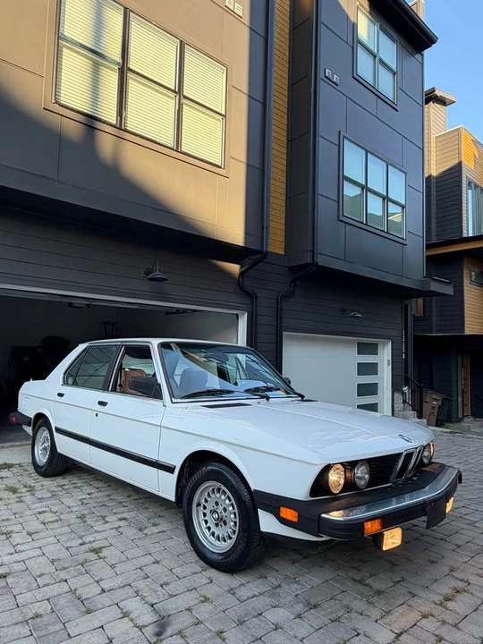 1985 BMW E28 5 Series - Image 8 of 18