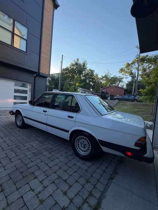 1985 BMW E28 5 Series - Image 18 of 18