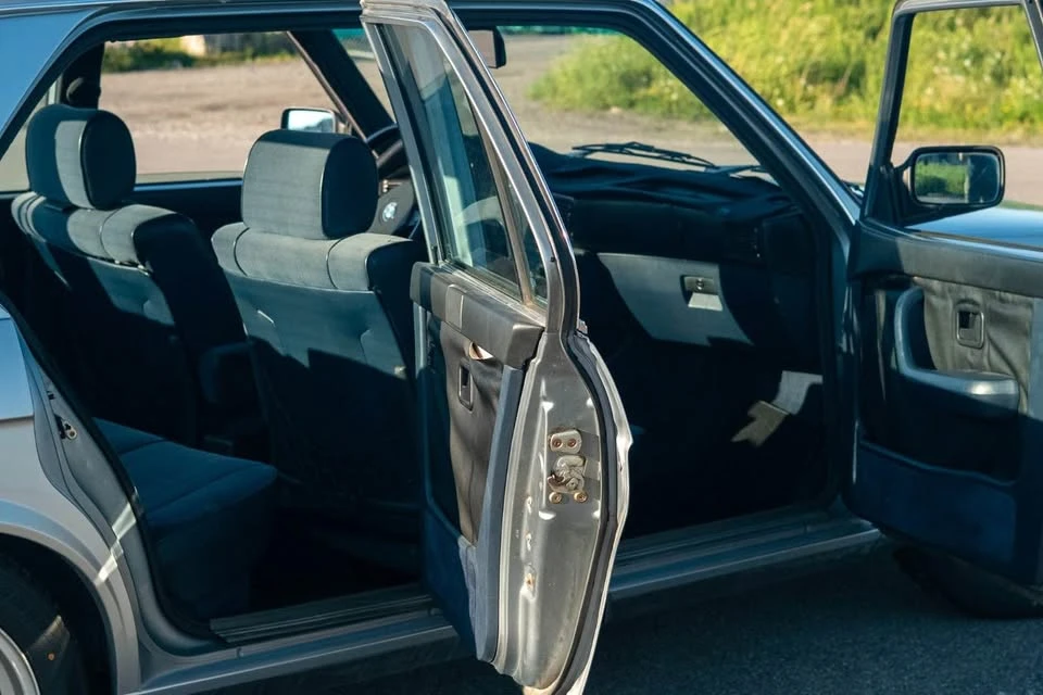 1985 BMW E28 5 Series - Image 10 of 20