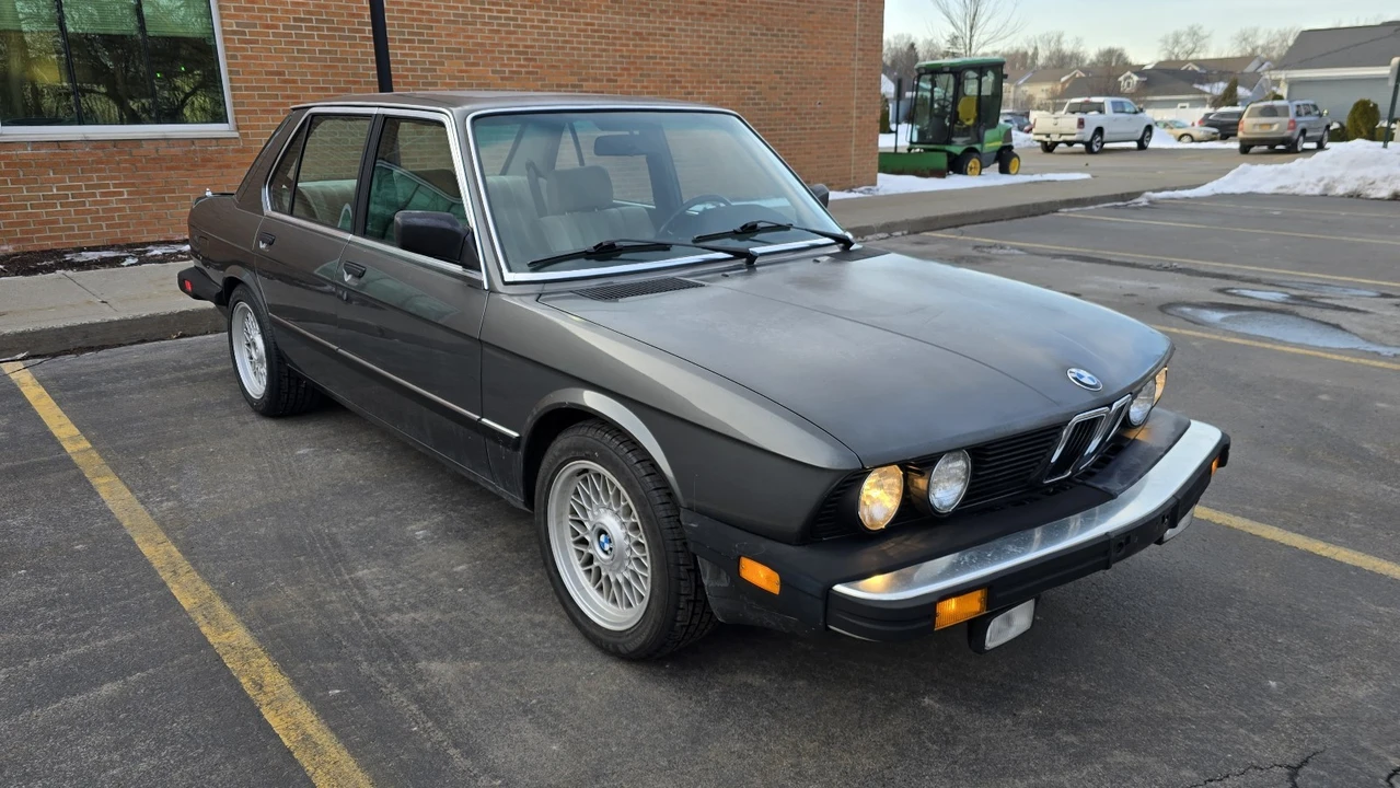 1985 BMW E28 5 Series - Image 4 of 21