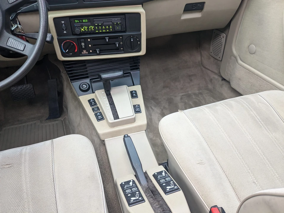 1985 BMW E28 5 Series - Image 30 of 31