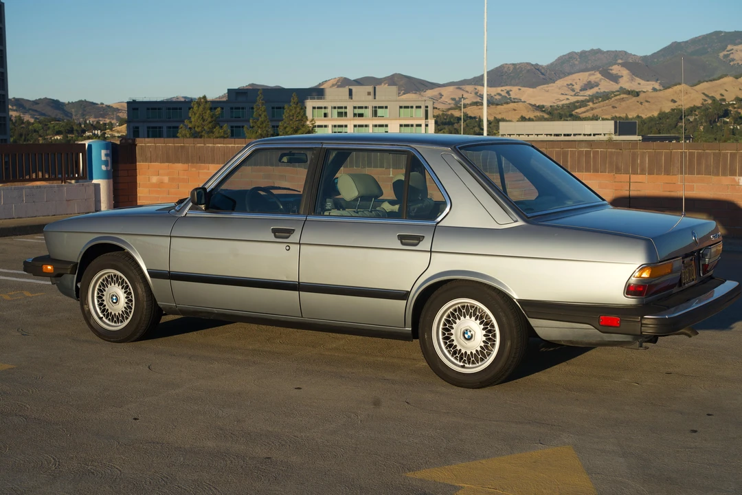 1985 BMW E28 5 Series - Image 10 of 31