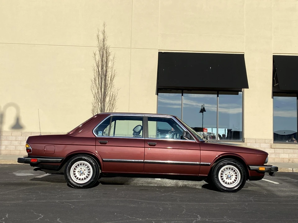 1985 BMW E28 5 Series - Image 13 of 31