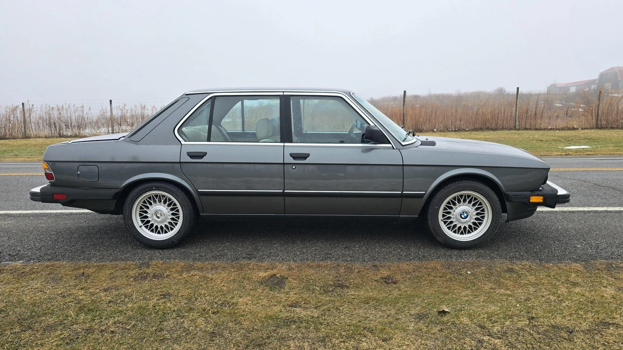 1985 BMW E28 5 Series - Image 9 of 31