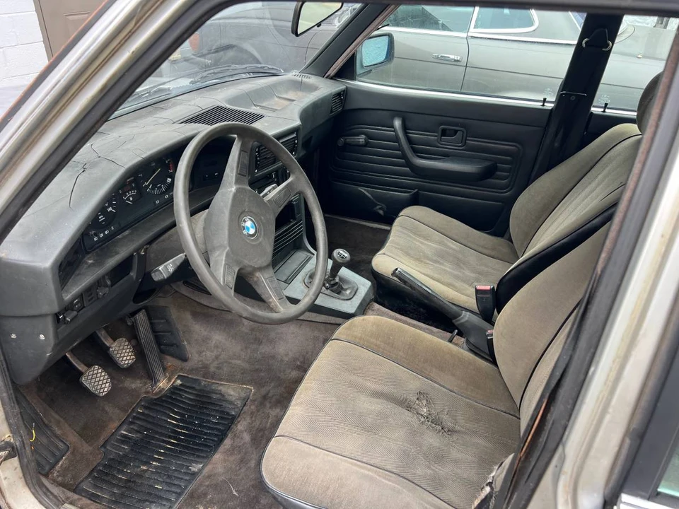 1985 BMW E28 5 Series - Image 8 of 23