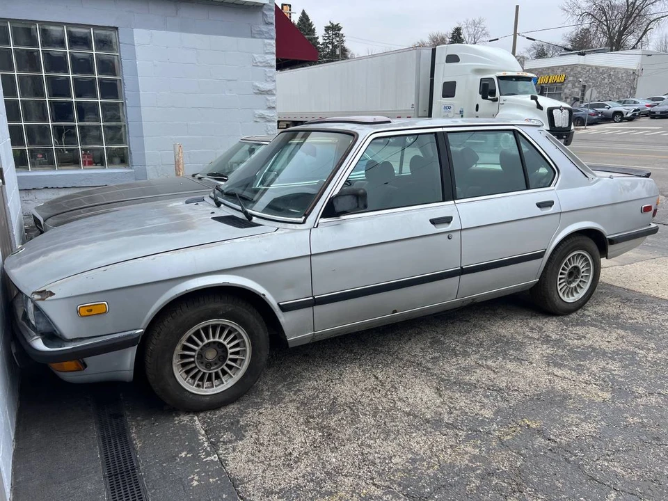 1985 BMW E28 5 Series - Image 18 of 21