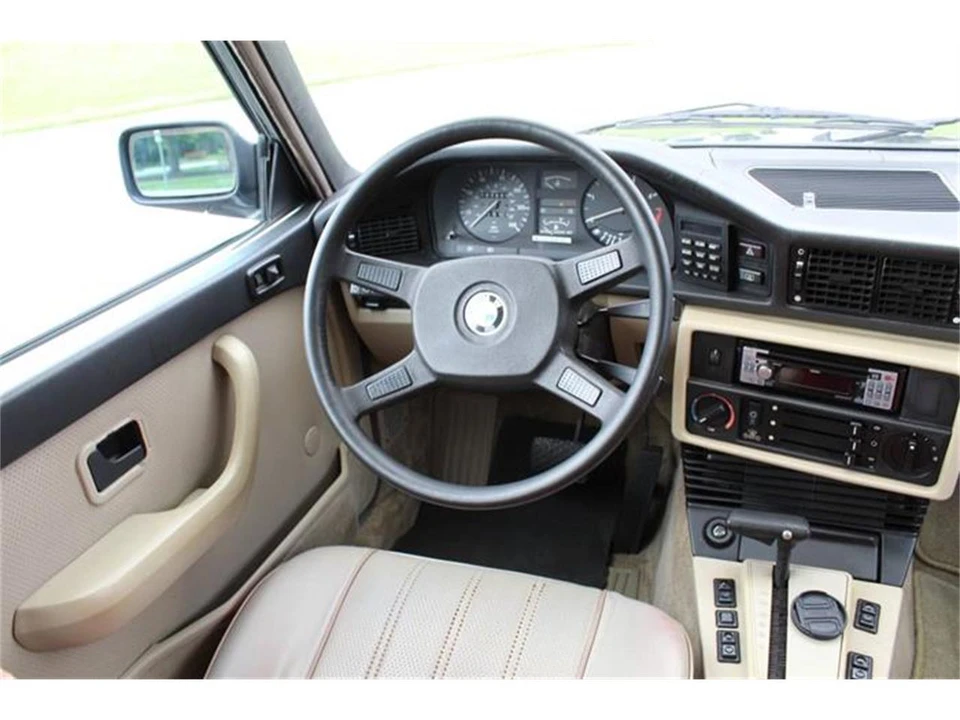 1985 BMW E28 5 Series - Image 19 of 24