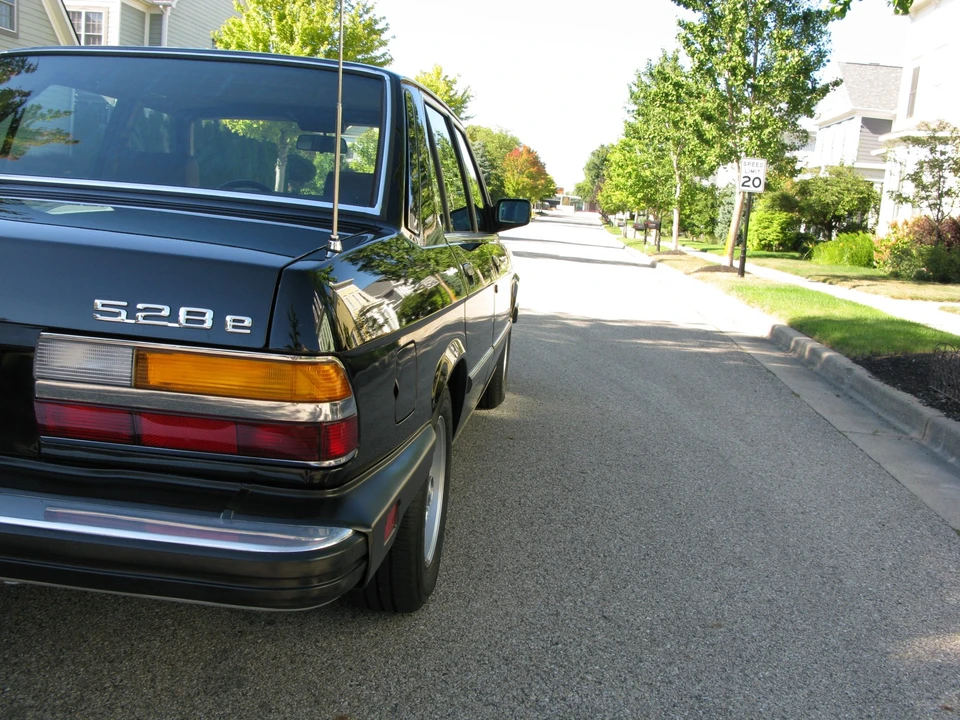 1985 BMW E28 5 Series - Image 10 of 31