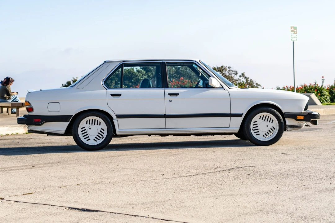 1985 BMW E28 5 Series - Image 4 of 31