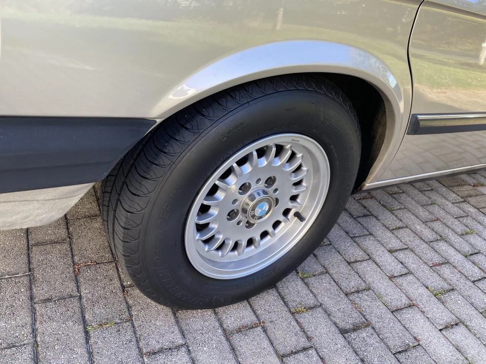 1985 BMW E28 5 Series - Image 28 of 31