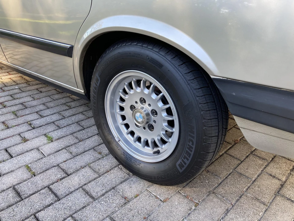 1985 BMW E28 5 Series - Image 29 of 31