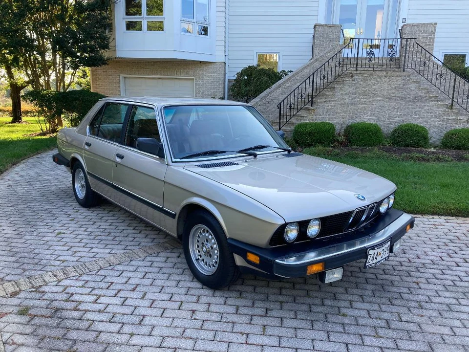 1985 BMW E28 5 Series - Image 2 of 31