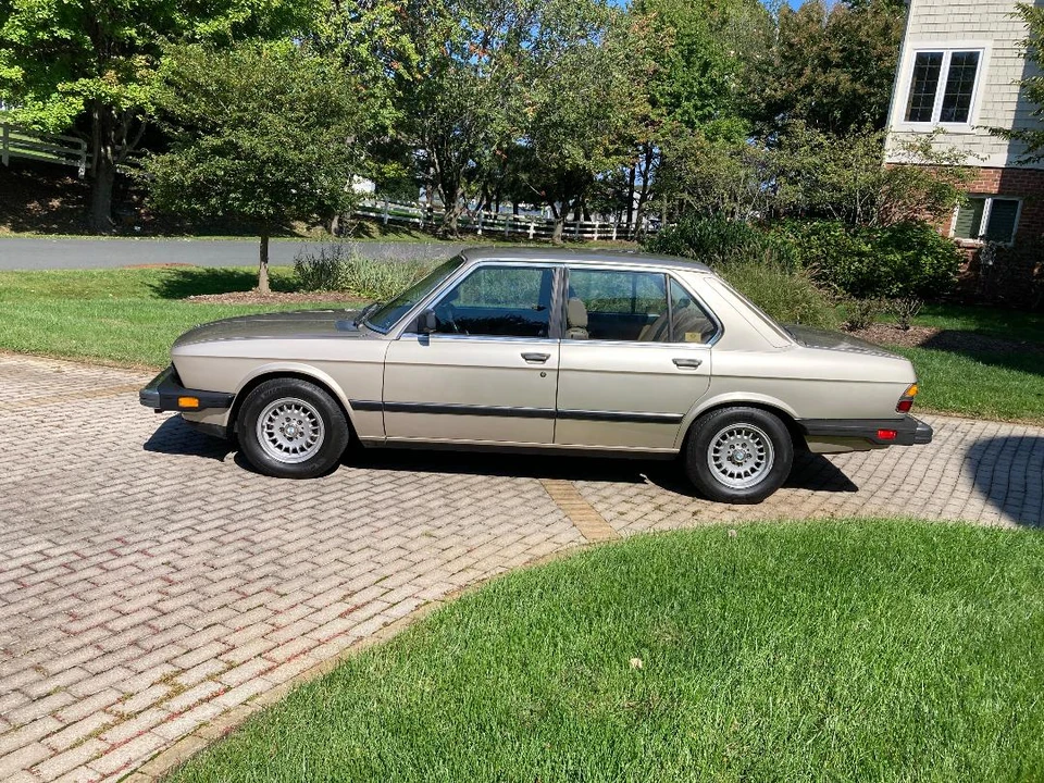 1985 BMW E28 5 Series - Image 9 of 31