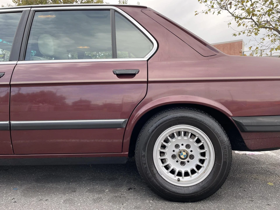 1985 BMW E28 5 Series - Image 24 of 31