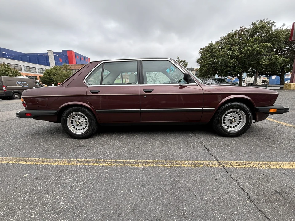 1985 BMW E28 5 Series - Image 8 of 31