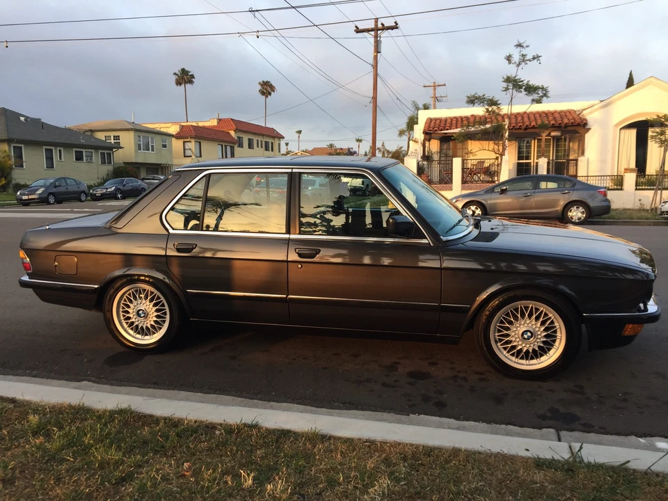 1985 BMW E28 5 Series - Image 11 of 31