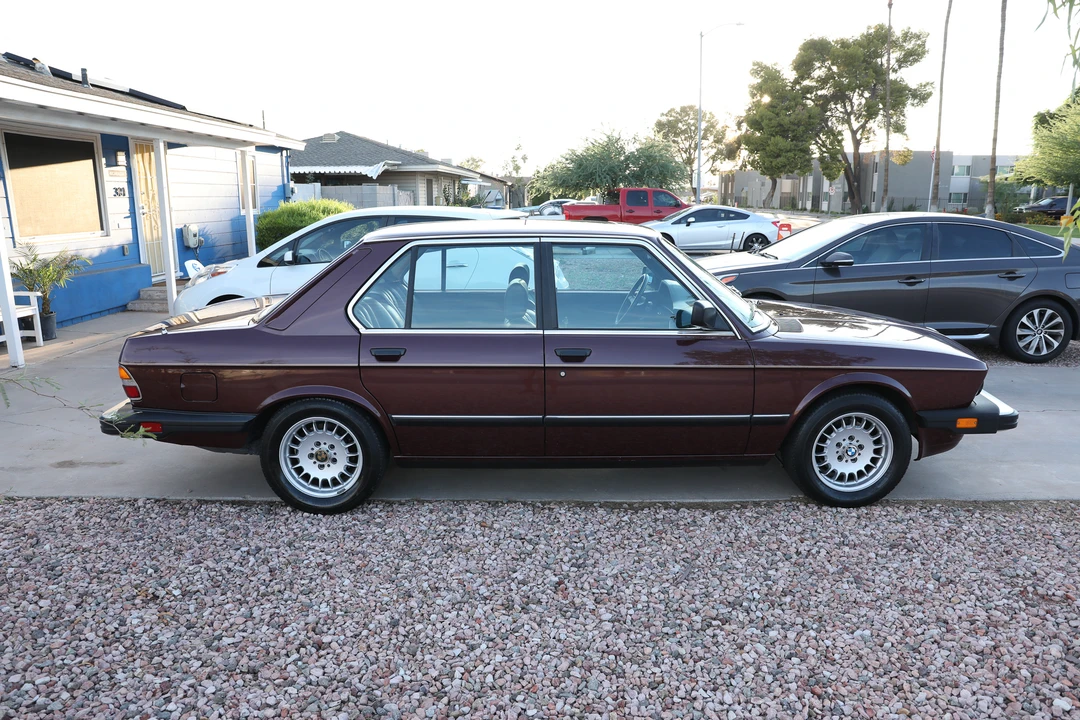 1985 BMW E28 5 Series - Image 9 of 31