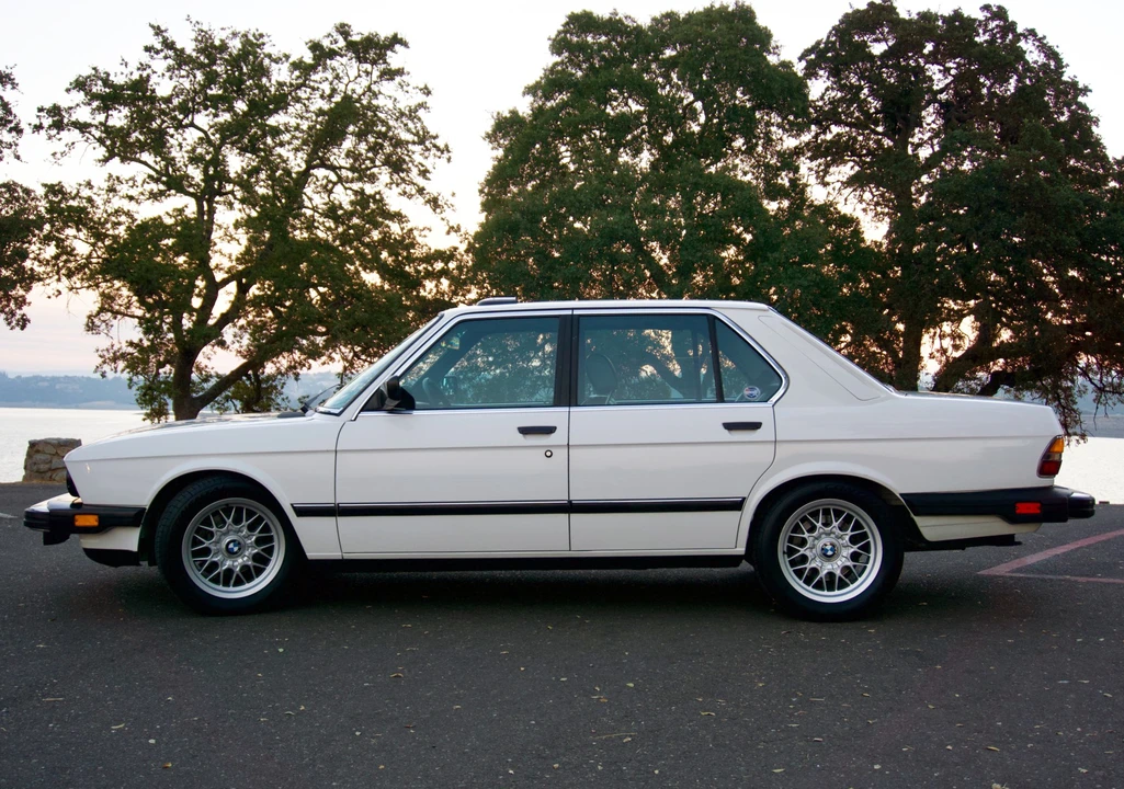 1985 BMW E28 5 Series - Image 8 of 31
