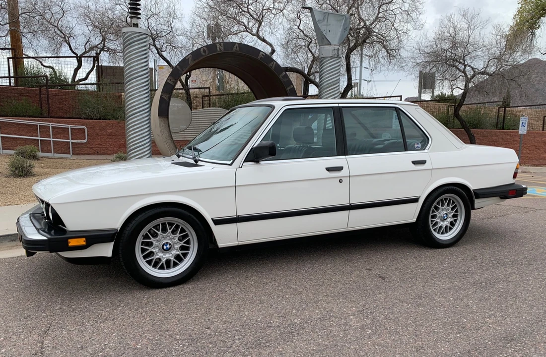 1985 BMW E28 5 Series - Image 2 of 31