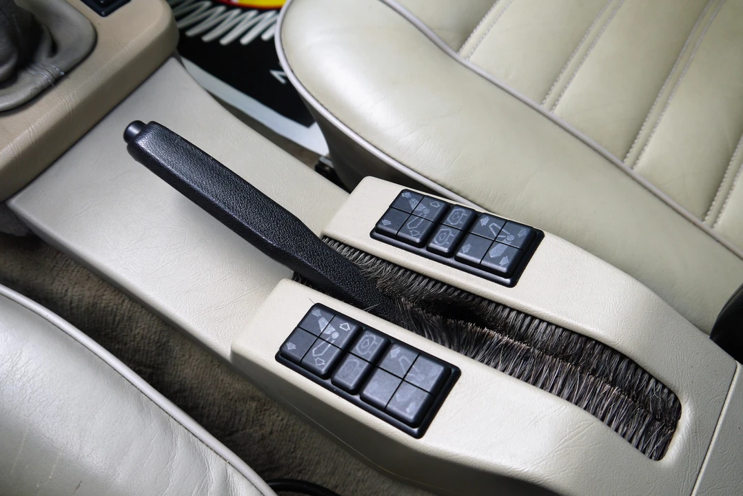 1985 BMW E24 6 Series - Image 24 of 31