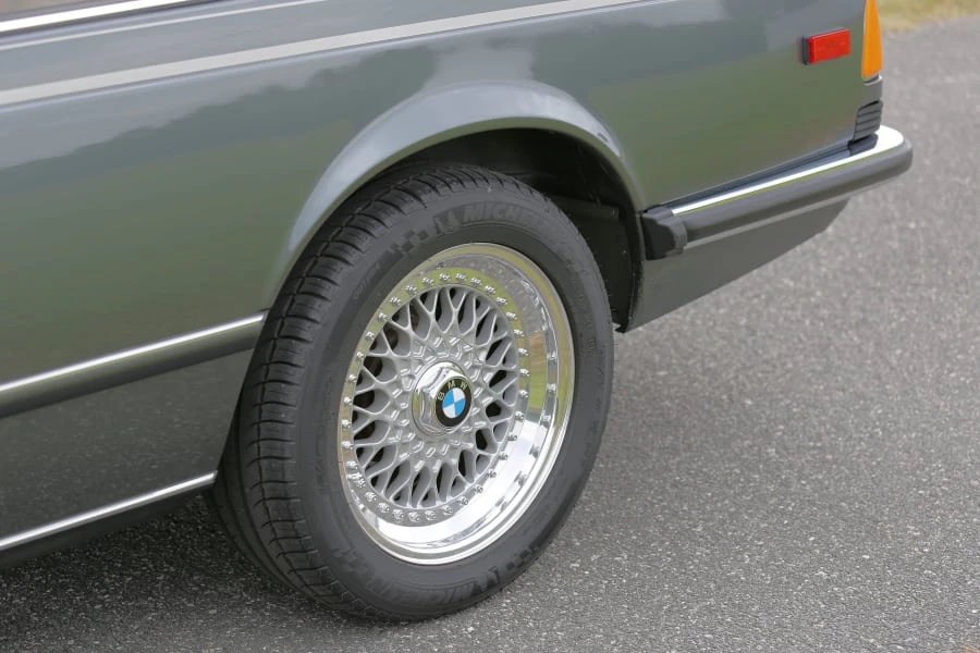 1985 BMW E24 6 Series - Image 9 of 31