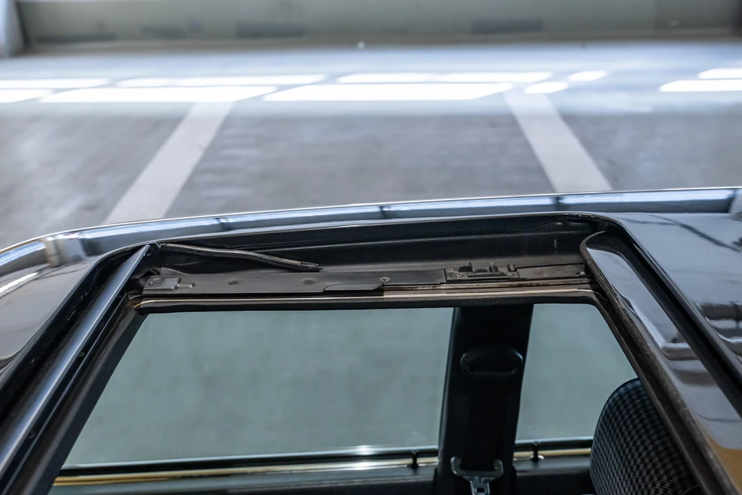 1985 BMW E28 M5 - Image 30 of 31