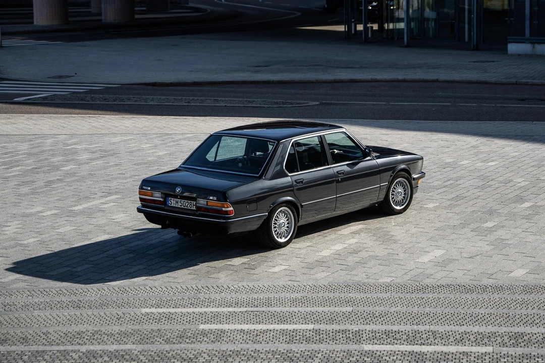 1985 BMW E28 M5 - Image 13 of 31