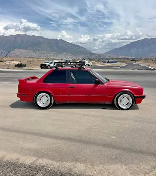 1985 BMW 3 Series E30