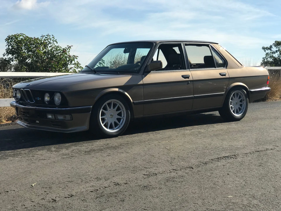 1985 BMW E28 5 Series - Image 11 of 31