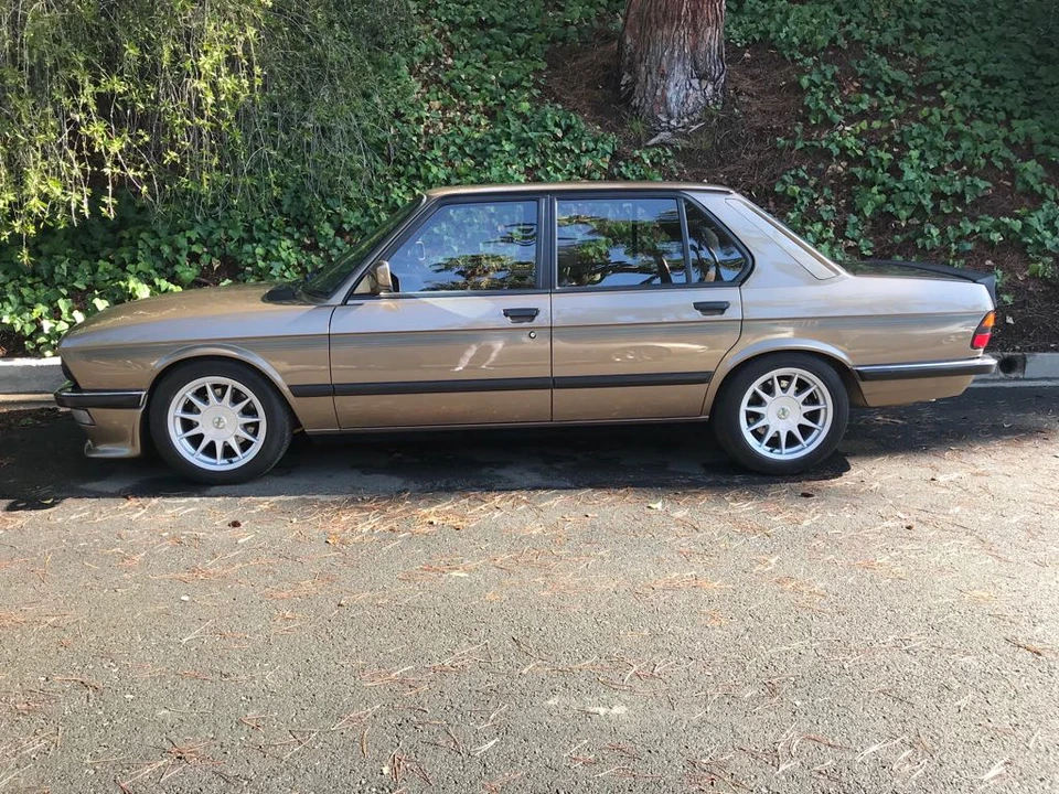 1985 BMW E28 5 Series - Image 12 of 31