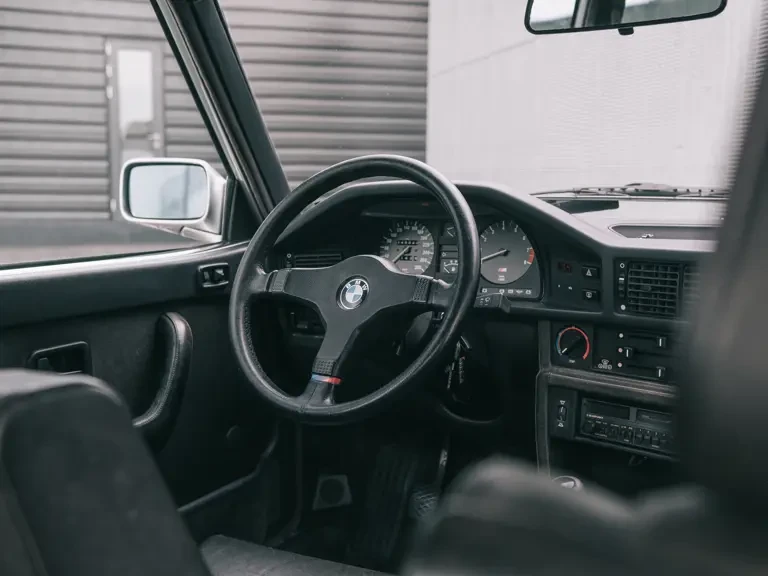 1985 BMW E28 M5 - Image 13 of 31