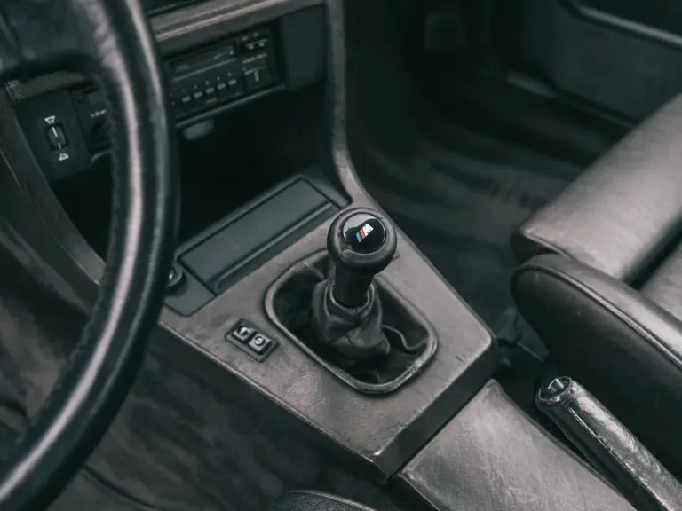1985 BMW E28 M5 - Image 17 of 31