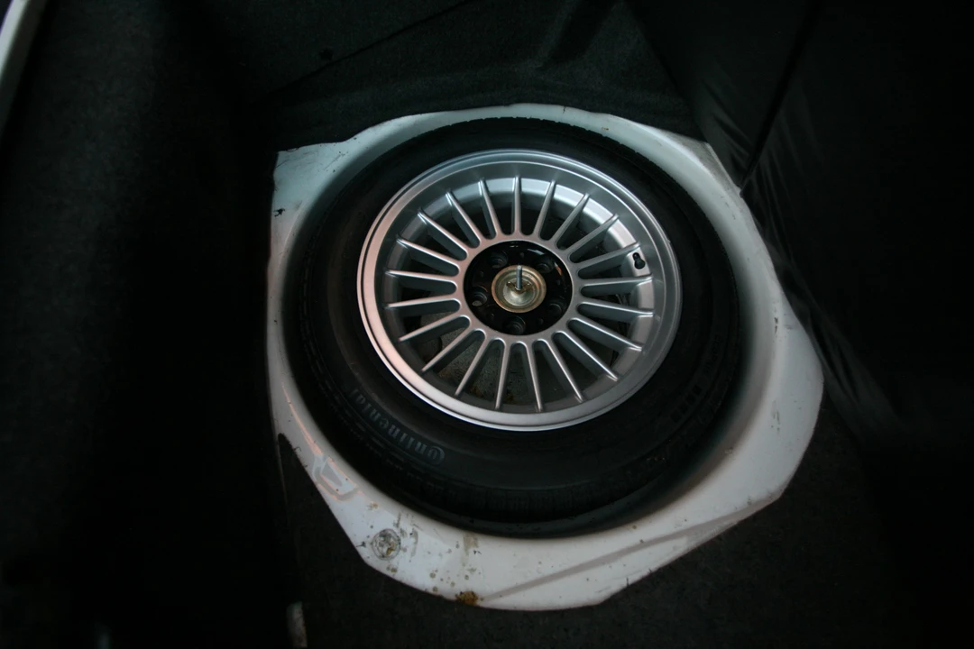 1985 BMW E28 5 Series - Image 19 of 31