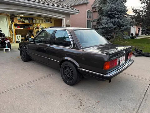 1985 BMW 318i E30