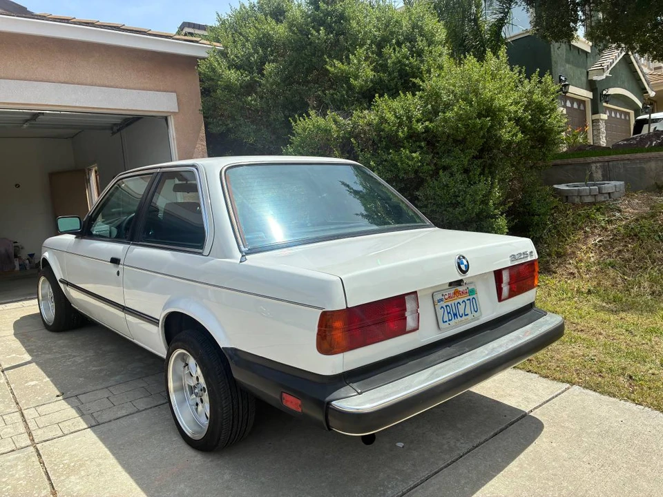 1985 BMW E30 3 Series - Image 2 of 5