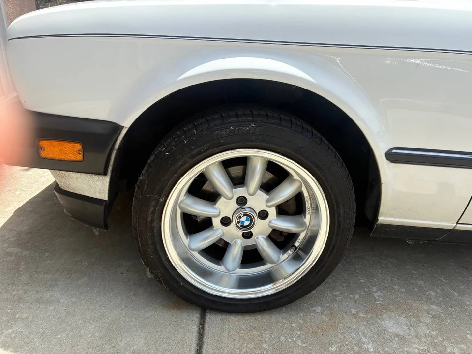 1985 BMW E30 3 Series - Image 4 of 5