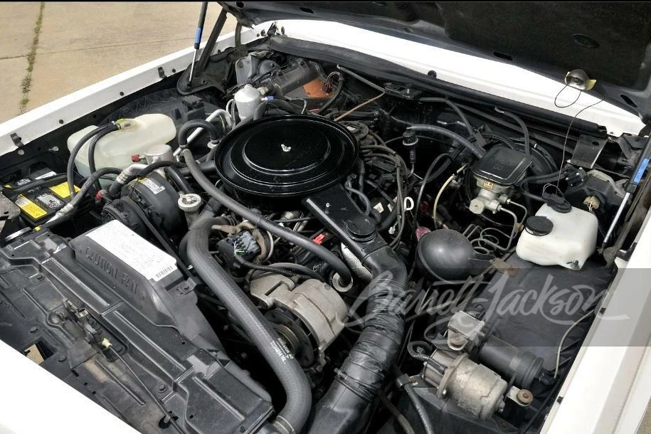 1985 Buick Riviera 4th-7th Gen - Image 2 of 11