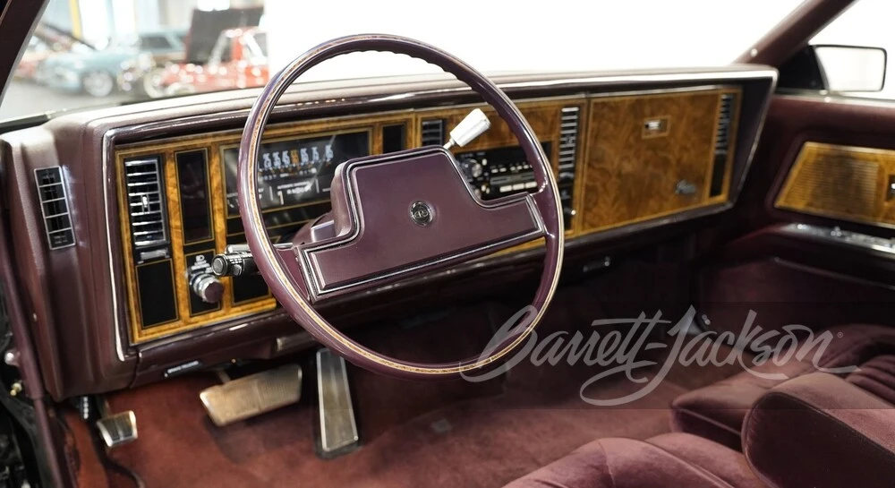 1985 Buick Riviera 4th-7th Gen - Image 12 of 16