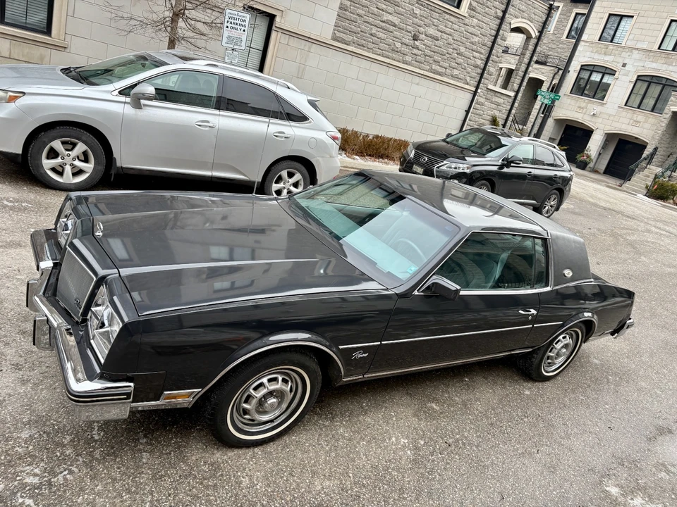 1985 Buick Riviera 4th-7th Gen - Image 9 of 21