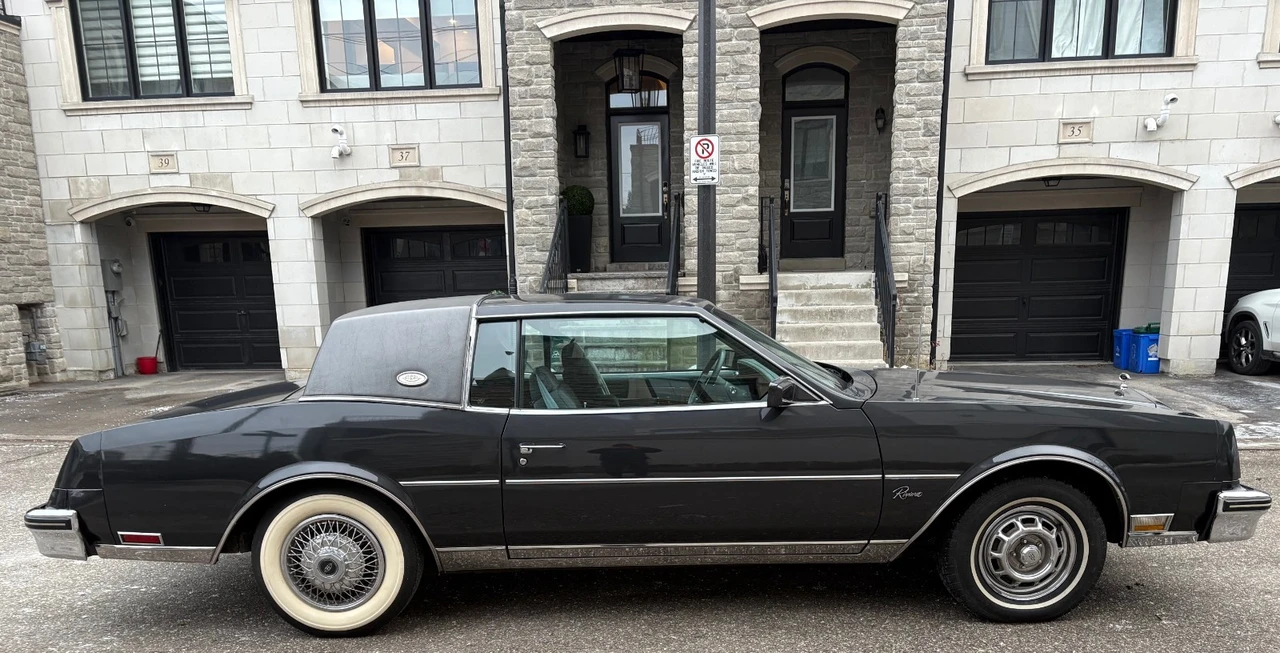 1985 Buick Riviera 4th-7th Gen - Image 15 of 21
