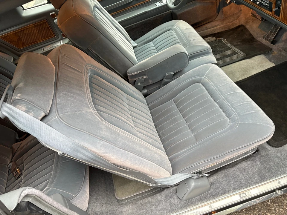 1985 Buick Riviera 4th-7th Gen - Image 18 of 21